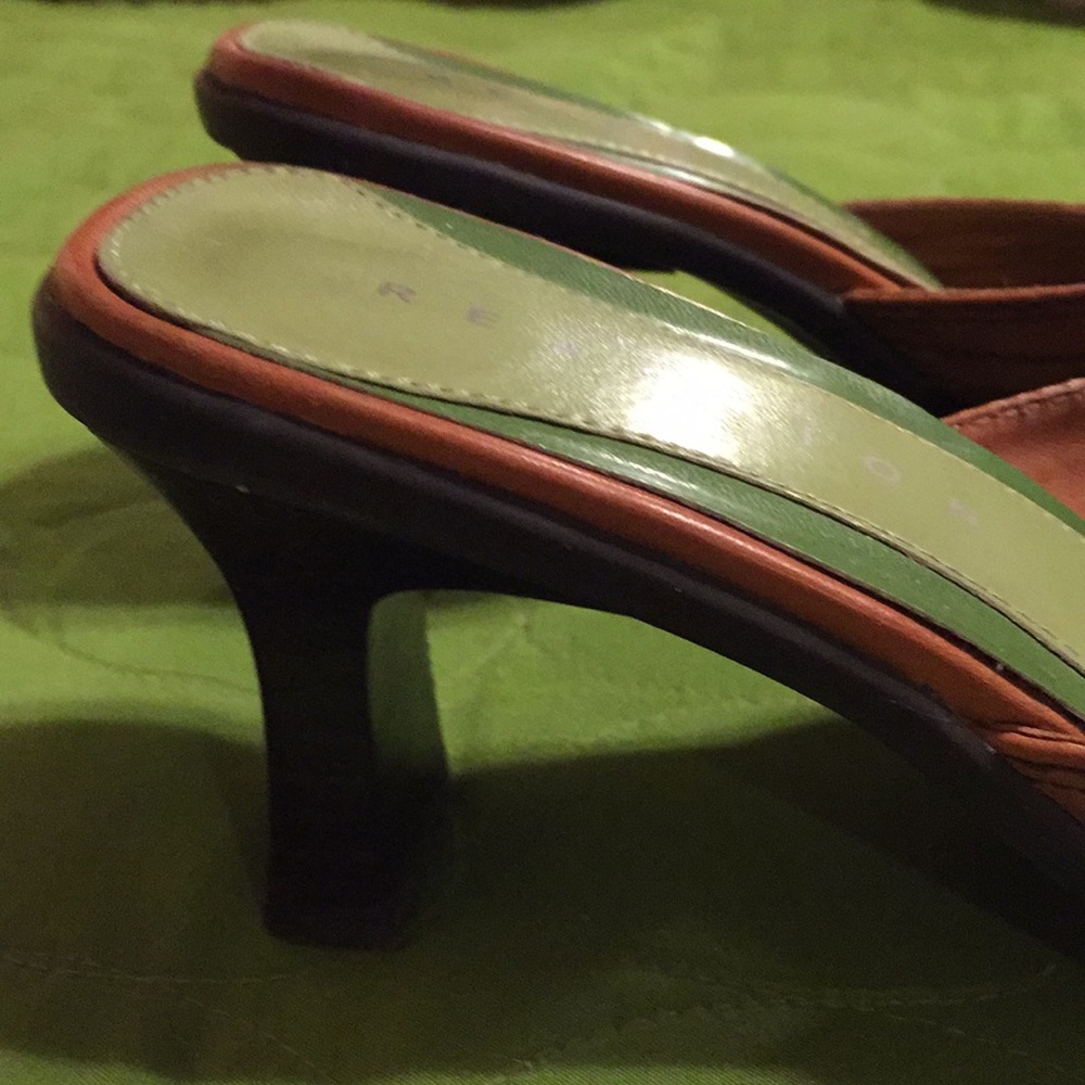 Tan mules - Picture 2 of 5